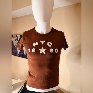 Urban Outfitters NYC 1990 Baby Tee Brown Fitted Graphic T-Shirt Size L